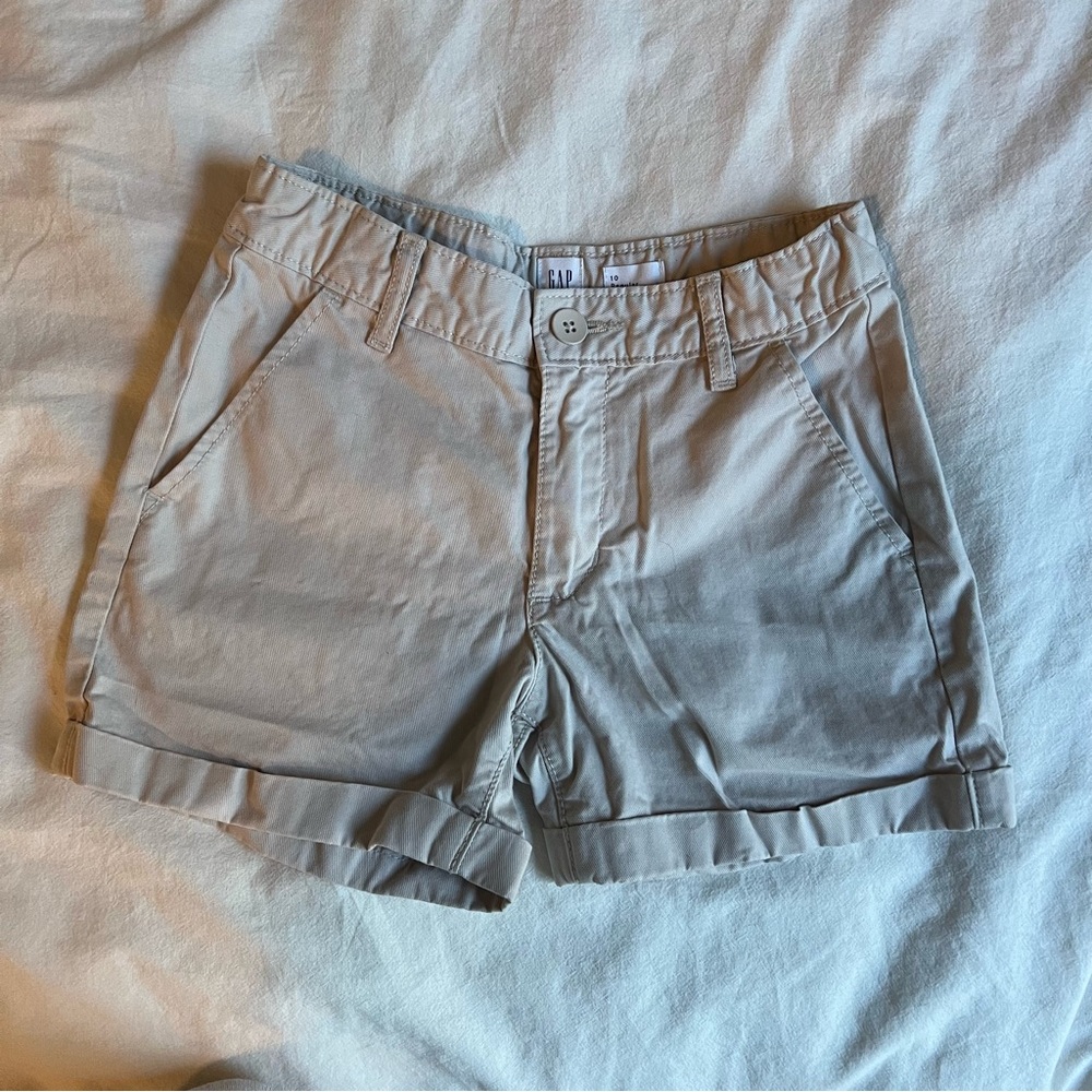 GAP Women's Beige Casual Shorts